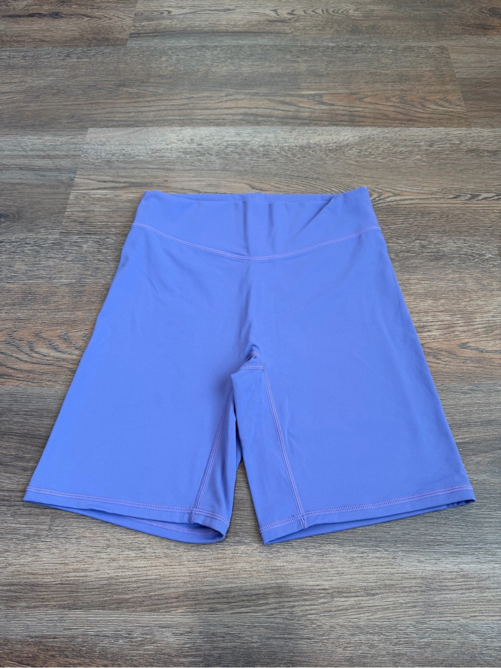 NWOT Vitality Cloud Rider Short Iris Purple Medium High Waist Bike Shorts